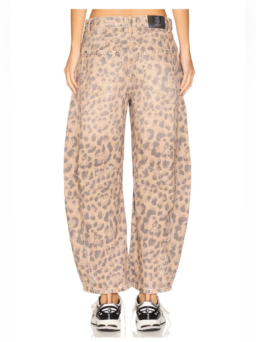 We The Free Leopard-Print barrel jeans in Tan and Gray. Size 26 - Picture 4 of 10